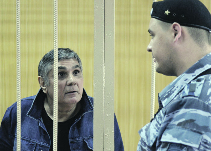 "Вором в законе" в России становится быть опасно