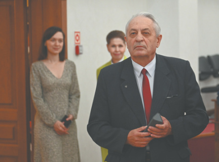 алтайский край, депутаты заксобрания, обвинение в мошенничестве, дело кпрф