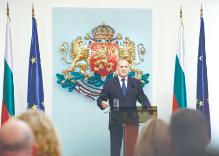 президент болгарии румен радев, отставка, политическая партия