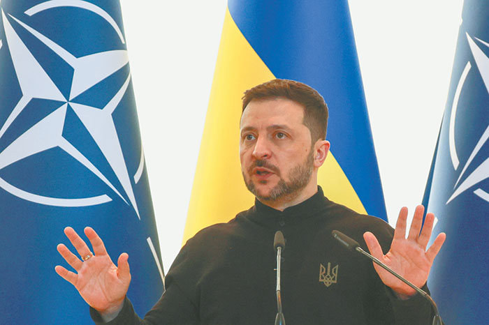 Верховная рада продлила военное положение