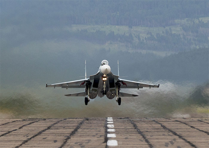 Крушение Су-30СМ, версии происшедшего