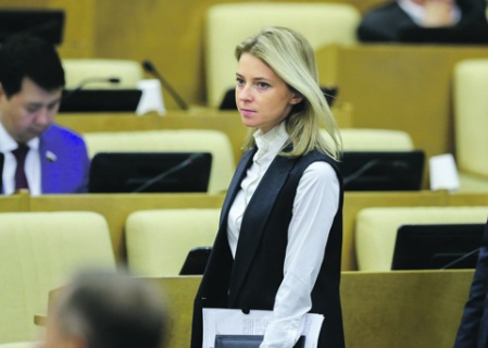 Поклонскую подводят под изменение штатного расписания