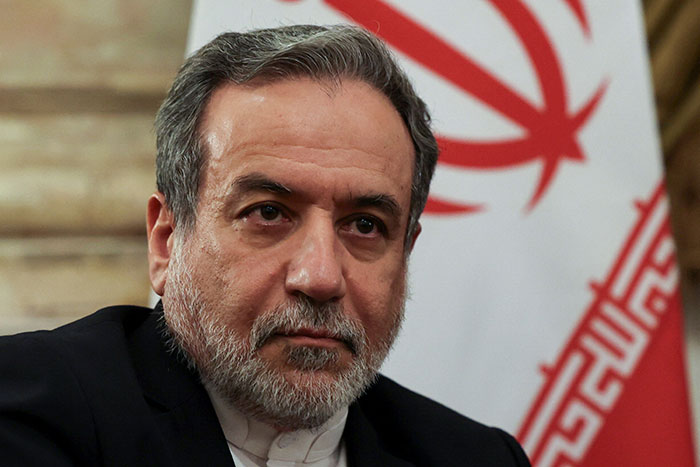 Иран намерен атаковать резиденции политиков и университеты