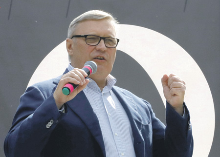 Касьянов объявил демократов недоговороспособными
