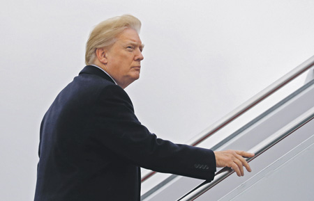 Трамп пригрозил тарифами Пекину и Сеулу