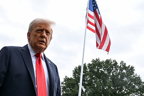 Трамп пообещал санкции против РФ в обмен на отказ НАТО от российской нефти