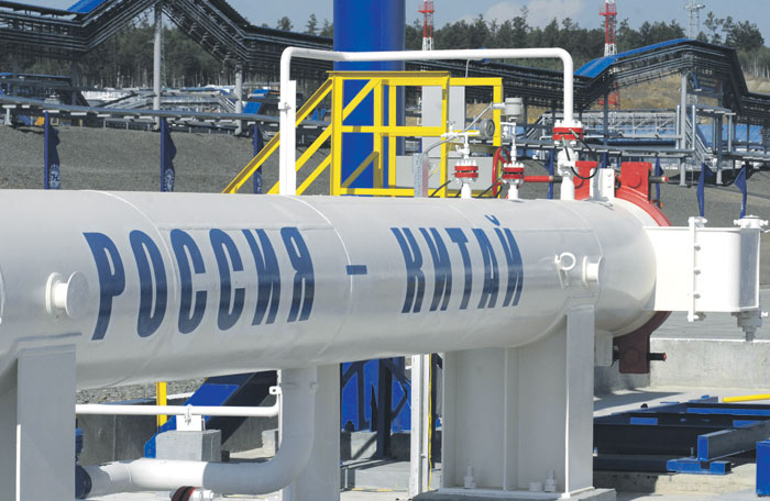 Пока Вашингтон давит санкциями, Москва и Пекин жмут на газ