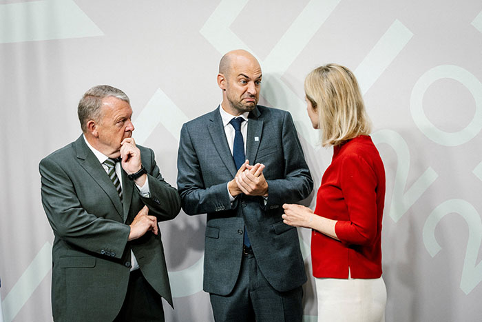 Франция представила идеи по новым антироссийским санкциям...