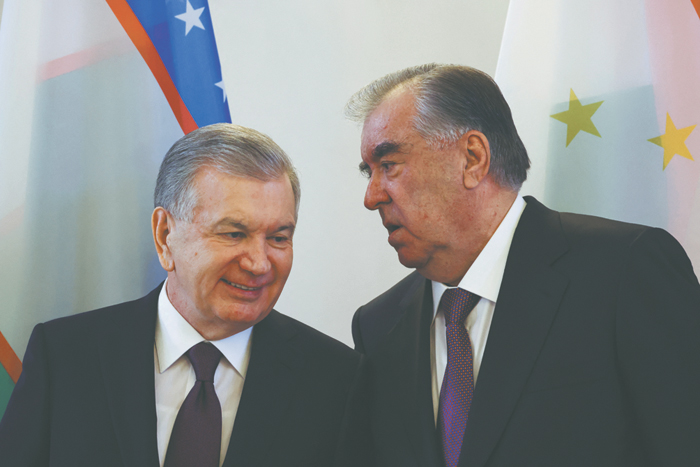 Союз Узбекистана и Таджикистана дает трещину