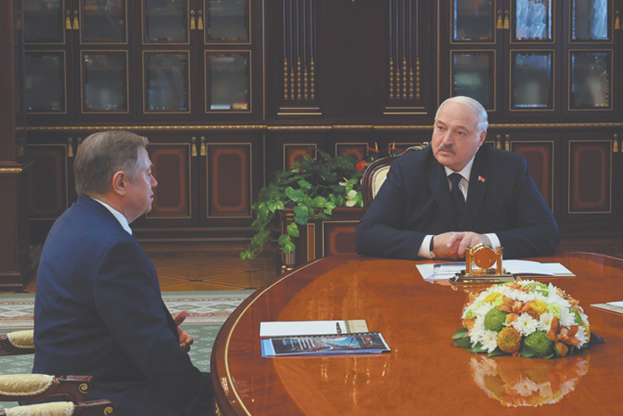 Лукашенко будет строить с Глазьевым единое Отечество