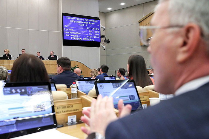 Представляет ли парламент многообразие интересов усложняющегося общества