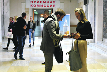 детство, бедность, личность, поведение