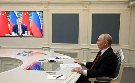 Константин Ремчуков: После беседы с Владимиром Путиным Си Цзиньпин поговорил по телефону с Дональдом Трампом