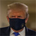 Пандемия и протесты продолжают терзать Трампа