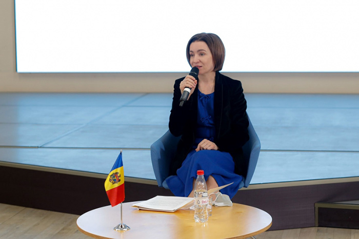 Молдавия остается нейтральной, Белоруссия собирается строить порт на Балтике