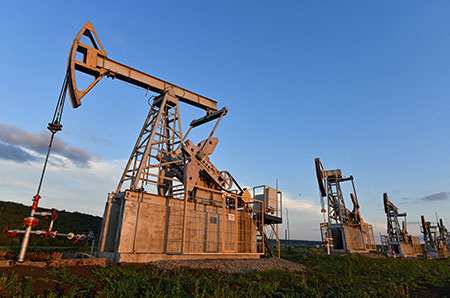 МВФ: цены на нефть могут вырасти на 100%