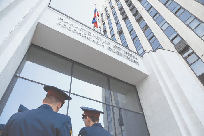 Партийные проекты прорастают по весне