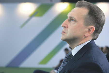 Шувалов закрутит экономику в спираль