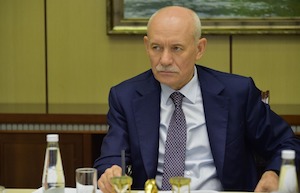 Рустэм Хамитов, Башкирия, Региональный фонд, Кремль, регионы, коррупция, инвестиции, Ильдар Магданов, Дамир Мугинов, политика