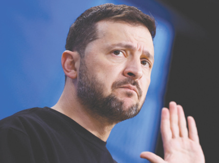 В Украине отказываются от "суррогатного" вступления в НАТО