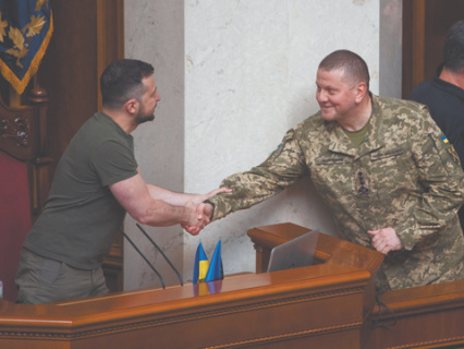 Глава ГУР Буданов активизировался в надежде на отставку Залужного