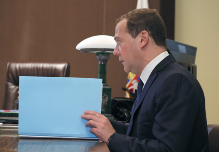 правительство, медведев, реформы, оппозиция, отставка, мнение
