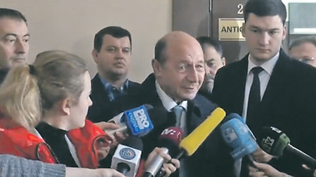 траян бэсеску, суд, гражданство, игорь додон, молдавия
