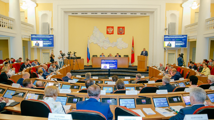 Сказ о том, что депутаты будут собираться нечасто, но метко 