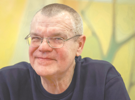 Бывший соперник Лукашенко возвращается в политику