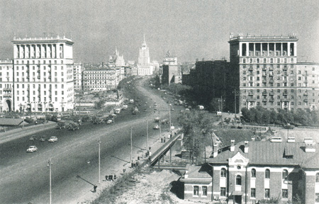 история, краеведение, москва, кутузовский проспект, хрущев, иван грозный, пиво, киевский вокзал, кутузов, архитектура, брежнев, евтушенко, шостакович, лиля брик, наполеон