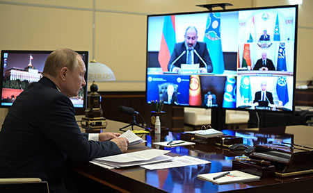 казахстан, кризис, одкб, совет, путин, коронавирус, пандемия, covid 19, омикрон, вакцинация, qr код, законопроект, яблоко, партия