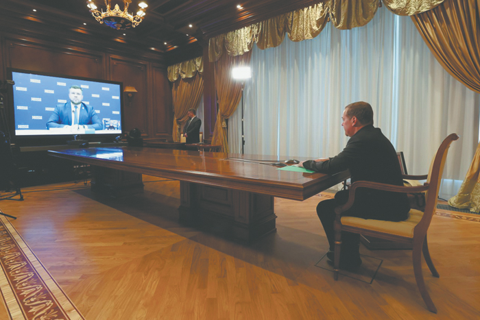 Полуторапартийную систему доведут до совершенства