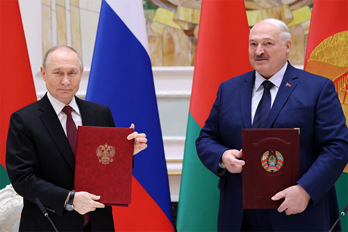 Белоруссия создает объединенный рынок электроэнергии с Россией...