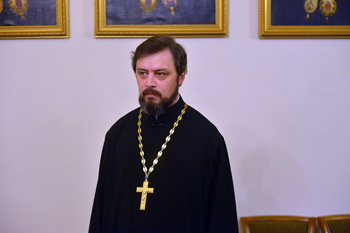 Черные рясы – за черные чохи