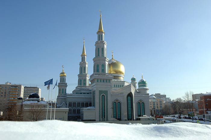Верующих распустили по домам