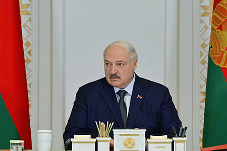 лукашенко, помилование украинских уголовников, армения, маршрут трампа, шрузия, избирательный кодекс, молдавия, финансовая пирамида