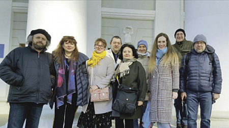 (поэзия, хлебников, казань, елабуга, заумь, дружба, василий аксенов, лобачевский)
