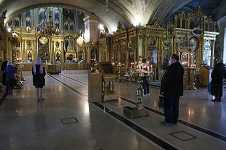 коронавирус, пандемия, covid-19, храмы, ропотребнадзор, патриарх кирилл, храм вс рф, андрей кураев, архиепископия, париж, сша, рпц, ковид-диссидентство, сергий романов, церковный суд, эко, цифровые технологии
