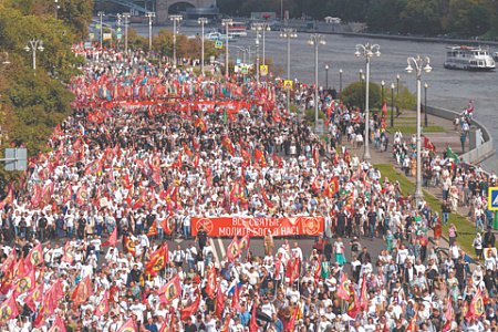 рпц, патриарх кирилл, церковь, общество, вера, традиции, политика, государство, крестный ход, мигранты, русская община, русский марш
