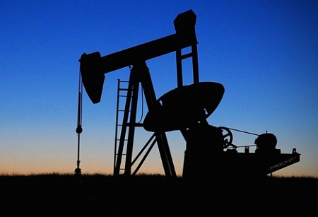 кабмин, налоговый маневр, нефтяная отрасль, бензин, цены