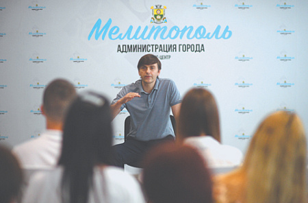 минпрос, общественный совет, учителя, блогеры, соцсети