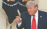 Трамп отказался от намерения сменить в Иране власть