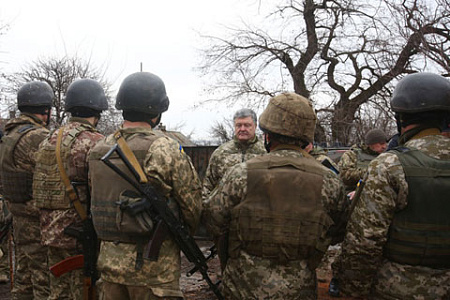 украина, полторак, воинское приветствие, порошенко, всу