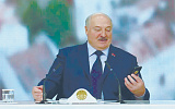 Лукашенко поздравил противника Орбана с победой
