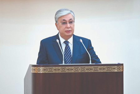 казахстан, избирательная кампания, выборы, парламент, политические партии, самовыдвиженцы