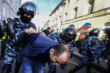 законопроект, уголовное наказание, протест, несанкционированные акции, организация, иностранное вмешательство, регионы, лагеря